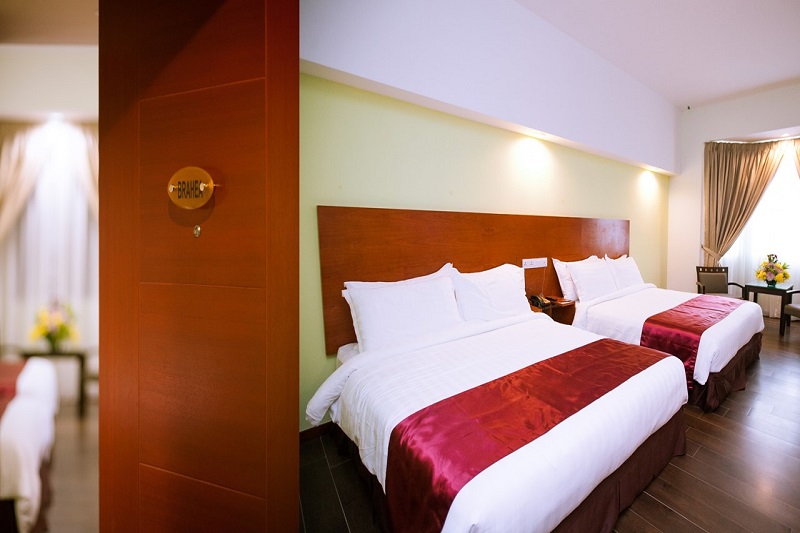 RI -2-Bedroom-Suite-Brahea-Room